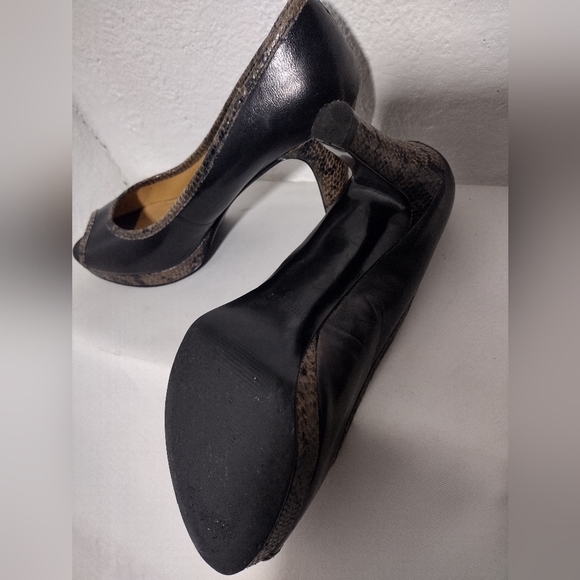 Women's Nine West snake skin heels - Picture 3 of 5